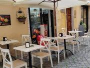 Locale commerciale in vendita a Frascati