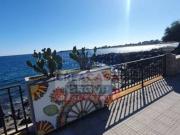 Locale commerciale in vendita a Giardini Naxos