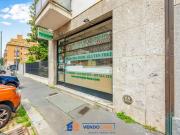 Locale commerciale in vendita a Milano