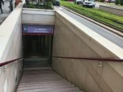 Locale commerciale in vendita a Milano