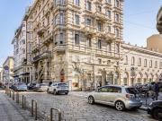 Locale commerciale in vendita a Milano