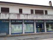 Locale commerciale in vendita a Montebelluna, Contea