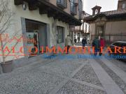 Locale commerciale in vendita a Monza
