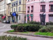 Locale commerciale in vendita a Monza