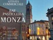 Locale commerciale in vendita a Monza