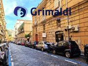 Locale commerciale in vendita a Napoli