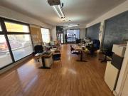 Locale commerciale in vendita a Pistoia