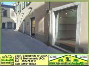Locale commerciale in vendita a Prato