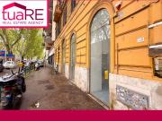 Locale commerciale in vendita a Roma, Prati