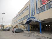 Locale commerciale in vendita a San Benedetto del...
