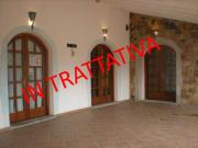 Locale commerciale in vendita a San Teodoro