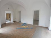 Locale commerciale in vendita a Teramo, Centro