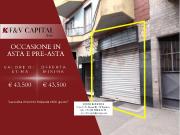 Locale commerciale in vendita a Torino