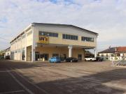 Locale commerciale in vendita a Trofarello