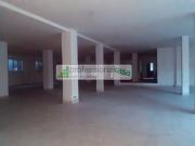 Locale commerciale in vendita a Vasto, 4 Centrale...