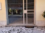 Locale commerciale ristrutturata, Carrara marina di