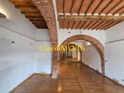 Locale commerciale ristrutturata, Livorno pontino