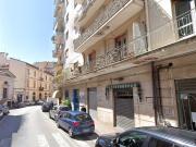 LOCALE COMMERCIALE ZONA CARMINE