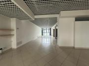 Locale commerciale/Negozio in Affitto a Colognola ai Colli