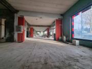 Locale commerciale/Negozio in Affitto a Firenze