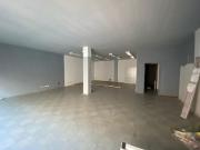 Locale commerciale/Negozio in Affitto a Lucca