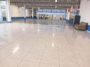 Locale commerciale/Negozio in Affitto a Lucca