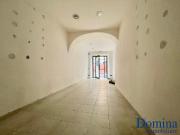 Locale commerciale/Negozio in Affitto a Massa