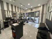 Locale commerciale/Negozio in Affitto a Milano