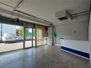 Locale commerciale/Negozio in Affitto a Modena