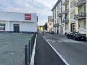 Locale commerciale/Negozio in Affitto a Monza