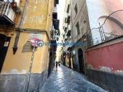 Locale commerciale/Negozio in Affitto a Napoli