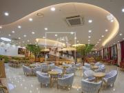 Locale commerciale/Negozio in Affitto a Reggio...