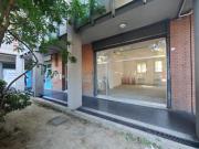 Locale commerciale/Negozio in Vendita a Bologna