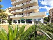 Locale in affitto di 1000 m² in Via Nazionale Modica...