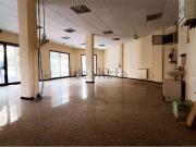 Locale in affitto di 100 m²