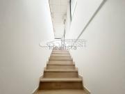 Locale in affitto di 100 m²