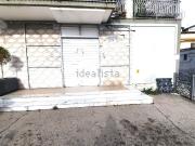 Locale in affitto di 100 m² in Via Campana, 358