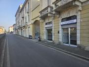 Locale in affitto di 100 m² in Via Carlo Rota, 10