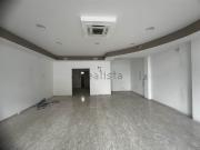 Locale in affitto di 100 m² in Via dei Conti Ricci, 78