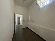 Locale in affitto di 100 m² in Via Massimo Samoggia