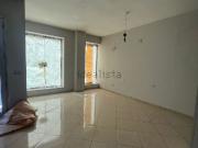 Locale in affitto di 100 m² in Via ROSA LUXEMBURG, 5