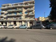 Locale in affitto di 100 m² in Via Taggia, 13