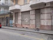 Locale in affitto di 100 m² in Via Ugo Foscolo, 26