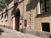 Locale in affitto di 101 m² in Via Giuseppe Sensales