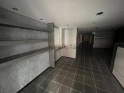 Locale in affitto di 102 m² in Via Basento