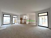 Locale in affitto di 102 m² in Via Domenico Acclavio, 52