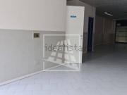 Locale in affitto di 105 m² in Via Angelo Zanti, 4