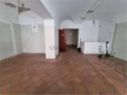 Locale in affitto di 110 m² in Via Ottaviano Fabrizio...