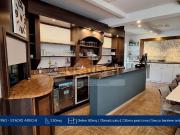 Locale in affitto di 110 m² in Viale Fratelli Bandiera