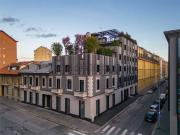 Locale in affitto di 120 m² in Via Perugia, 41